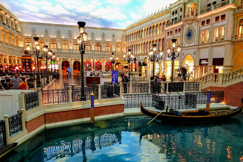 Grand canal shoppes