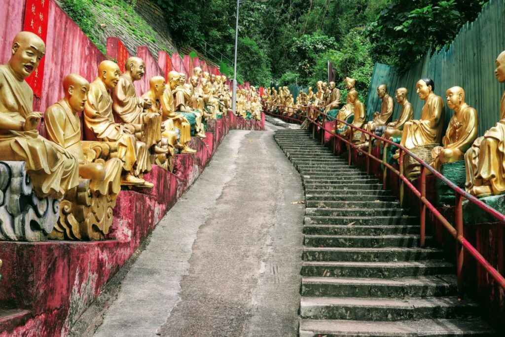 Ten Thousand Buddhas Monastery